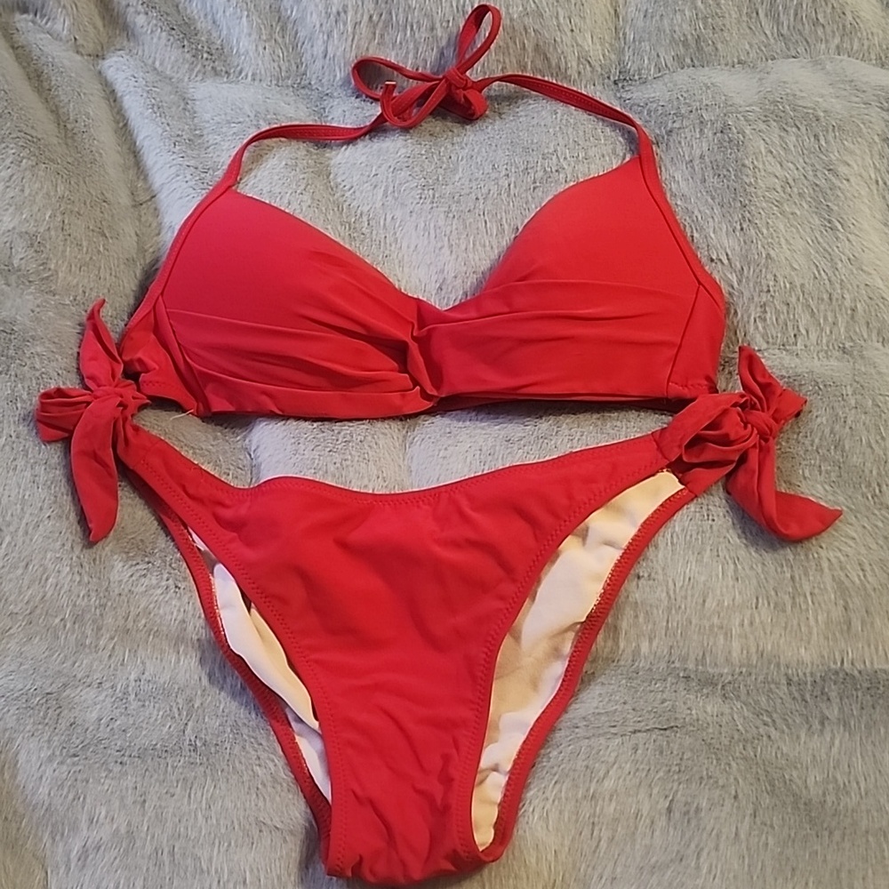 BIKI Women's Red Bikini Set 2 Piece Swimsuit Tie Side Buttom Halter Top Size M